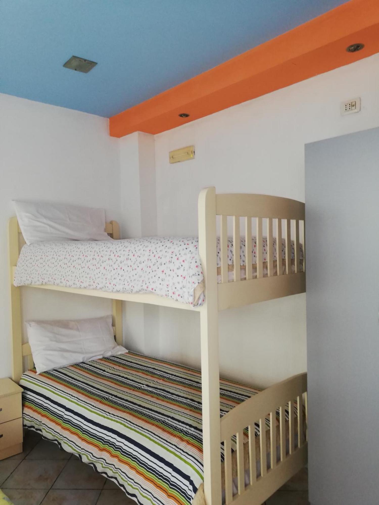Хостел Casa Mia Влёра Экстерьер фото